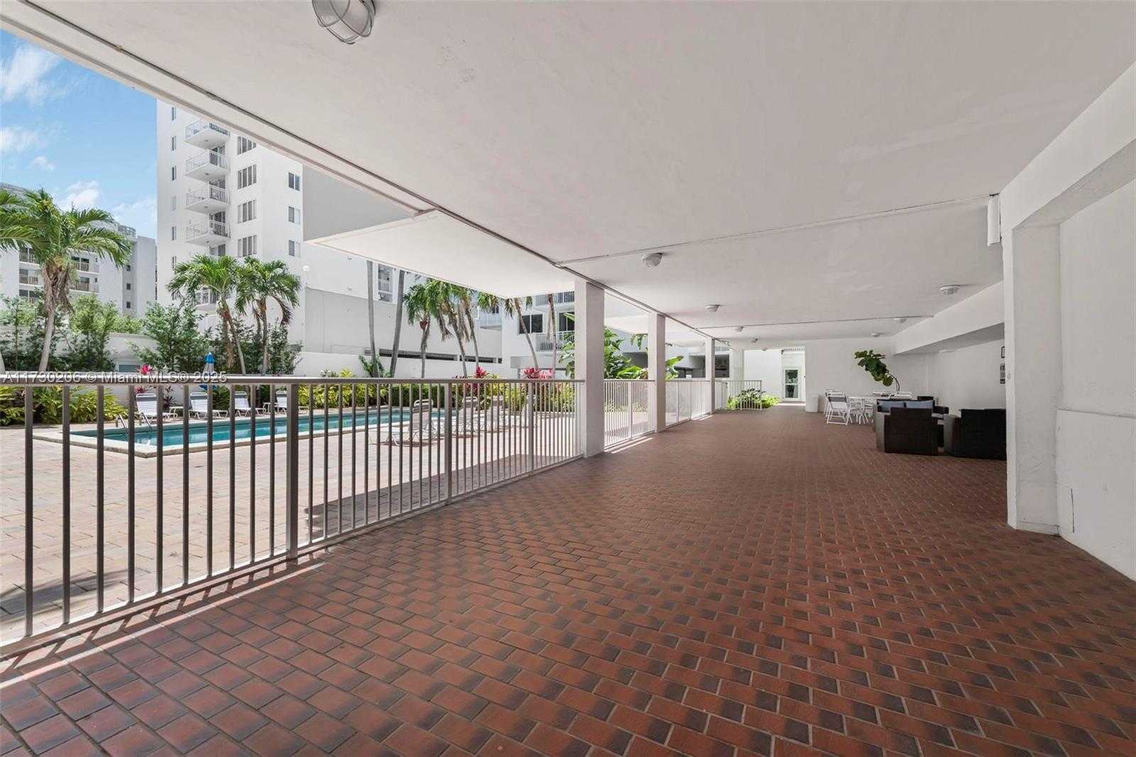 Small Image of 1666 WEST AVE #207, Miami Beach Number 29