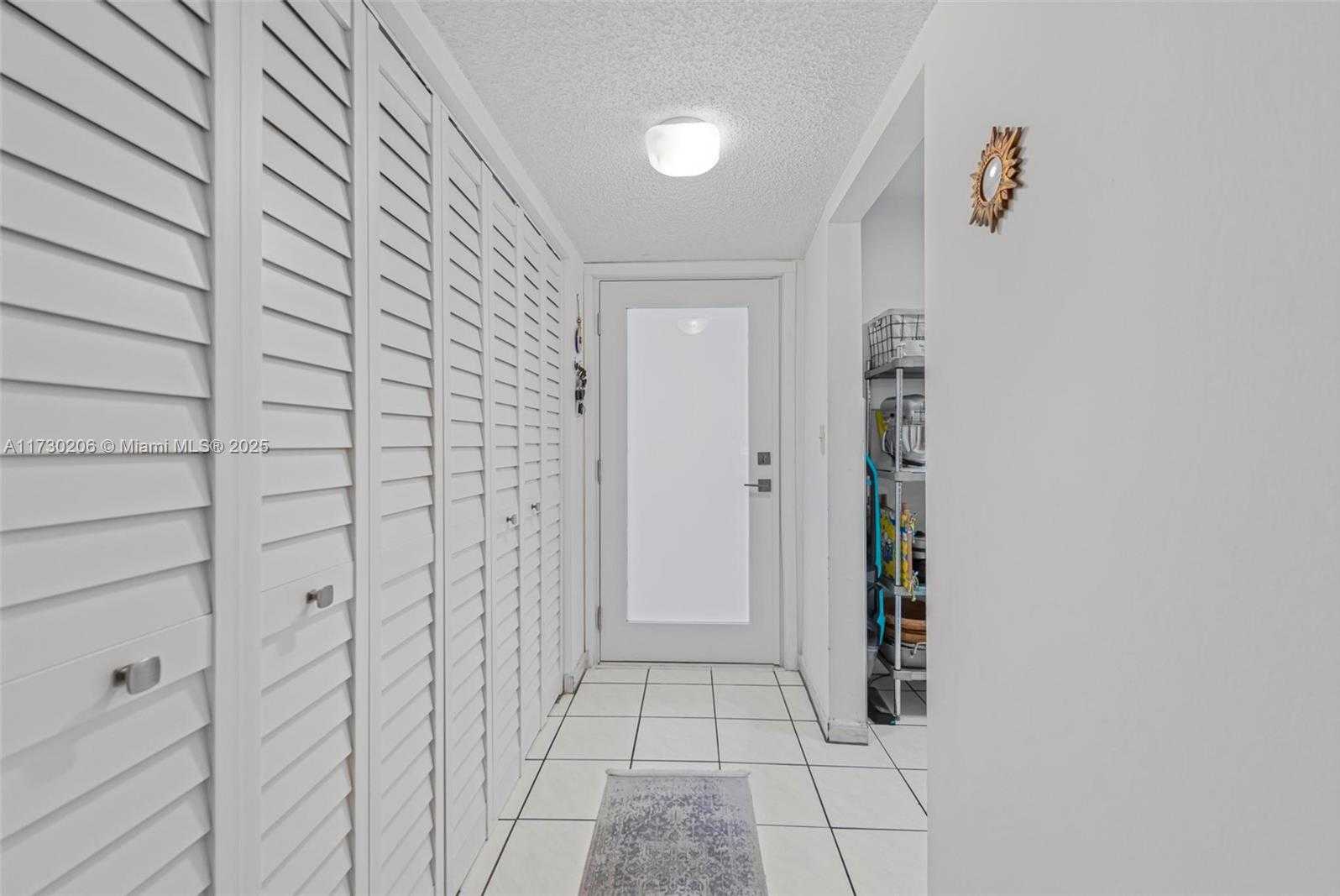 Small Image of 1666 WEST AVE #207, Miami Beach Number 3