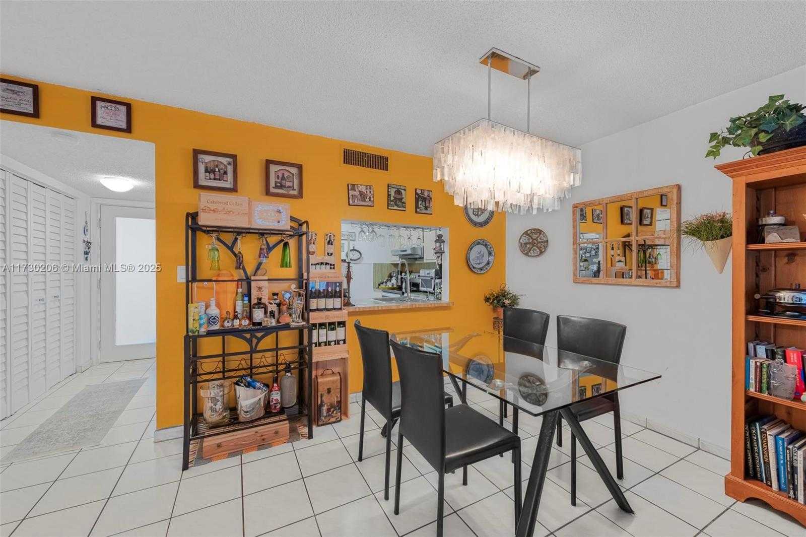 Small Image of 1666 WEST AVE #207, Miami Beach Number 8