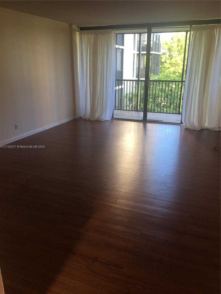 Small Image of 3101 NORTH COUNTRY CLUB DRIVE #306, Aventura Number 11