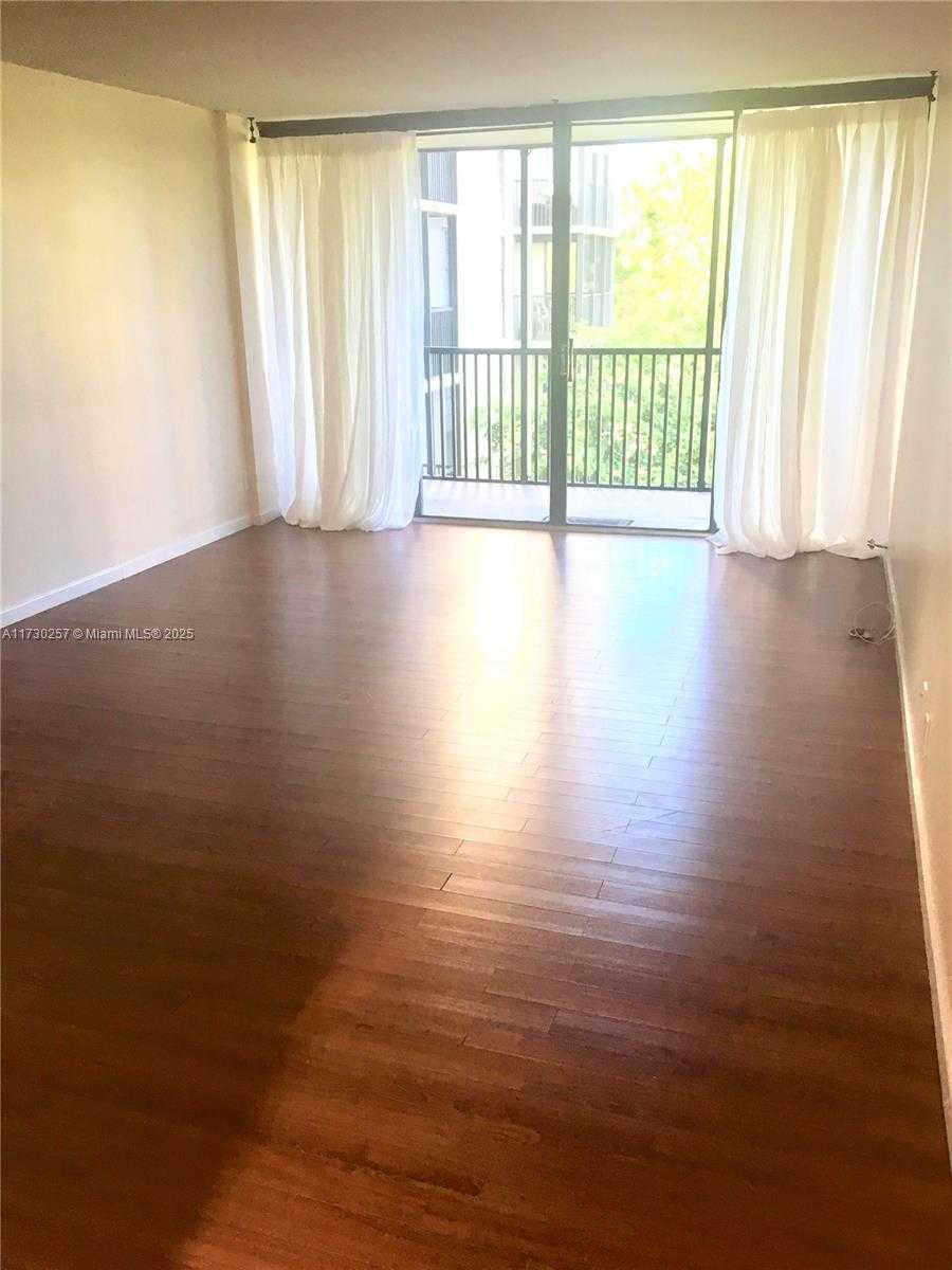 Small Image of 3101 NORTH COUNTRY CLUB DRIVE #306, Aventura Number 12