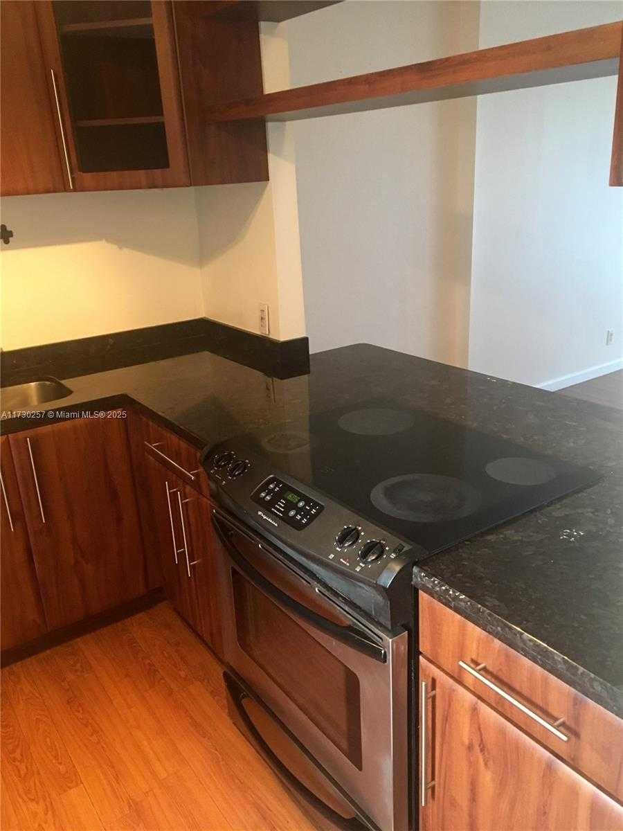 Small Image of 3101 NORTH COUNTRY CLUB DRIVE #306, Aventura Number 19
