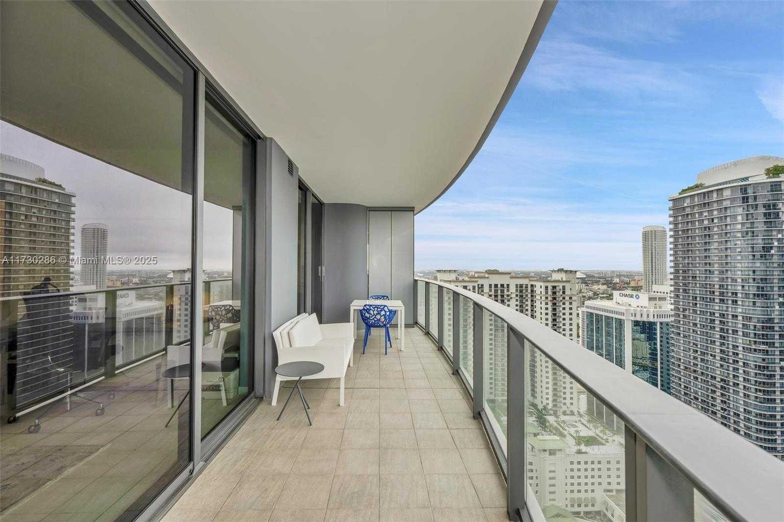 Small Image of 1000 BRICKELL PLZ #3914, Miami Number 20