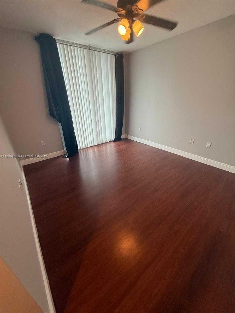 Small Image of 275 NORTH EAST 18TH ST #1503, Miami Number 18