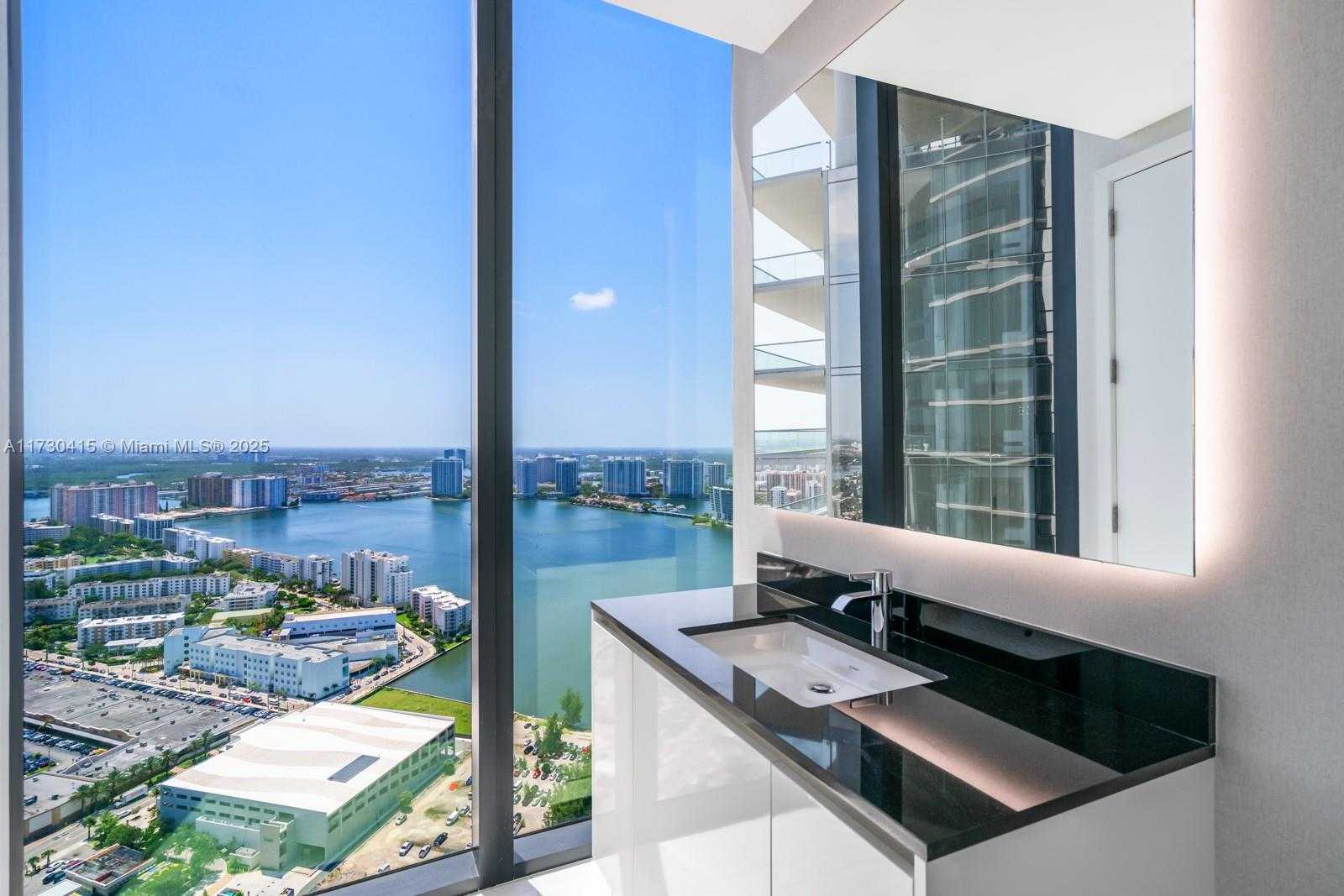 Small Image of 18555 COLLINS AVE #4203, Sunny Isles Beach Number 27