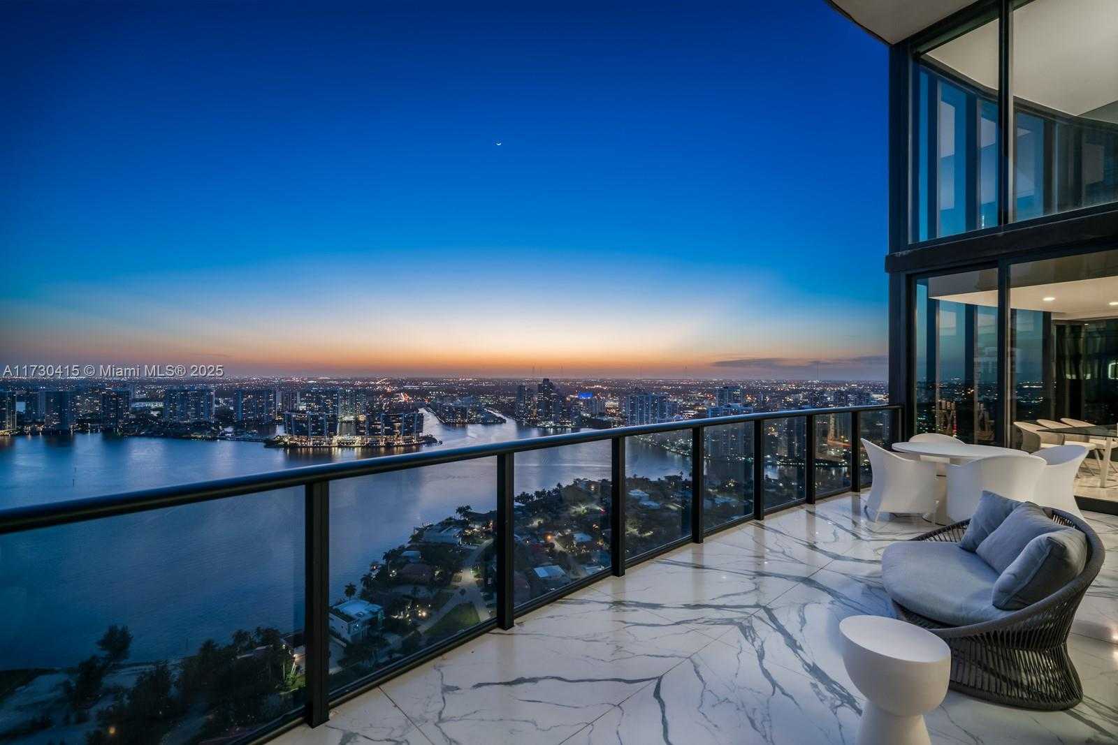 Small Image of 18555 COLLINS AVE #4203, Sunny Isles Beach Number 4