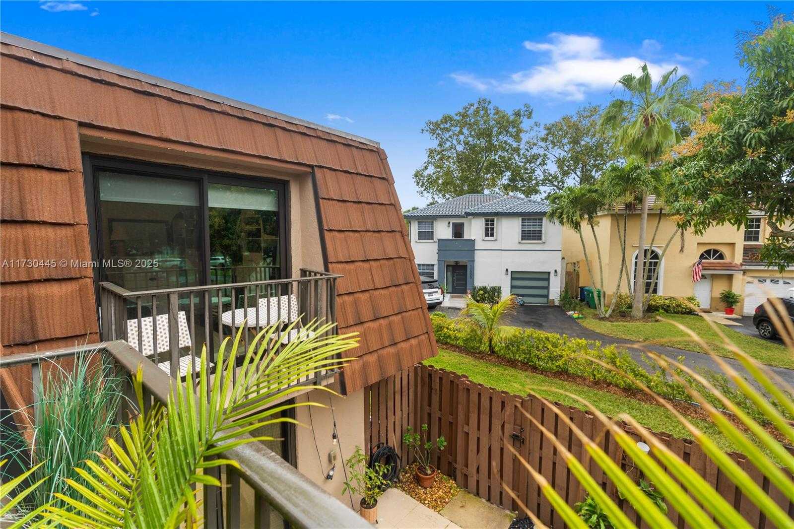 Small Image of 4084 FOREST HILL DR #4084, Cooper City Number 28
