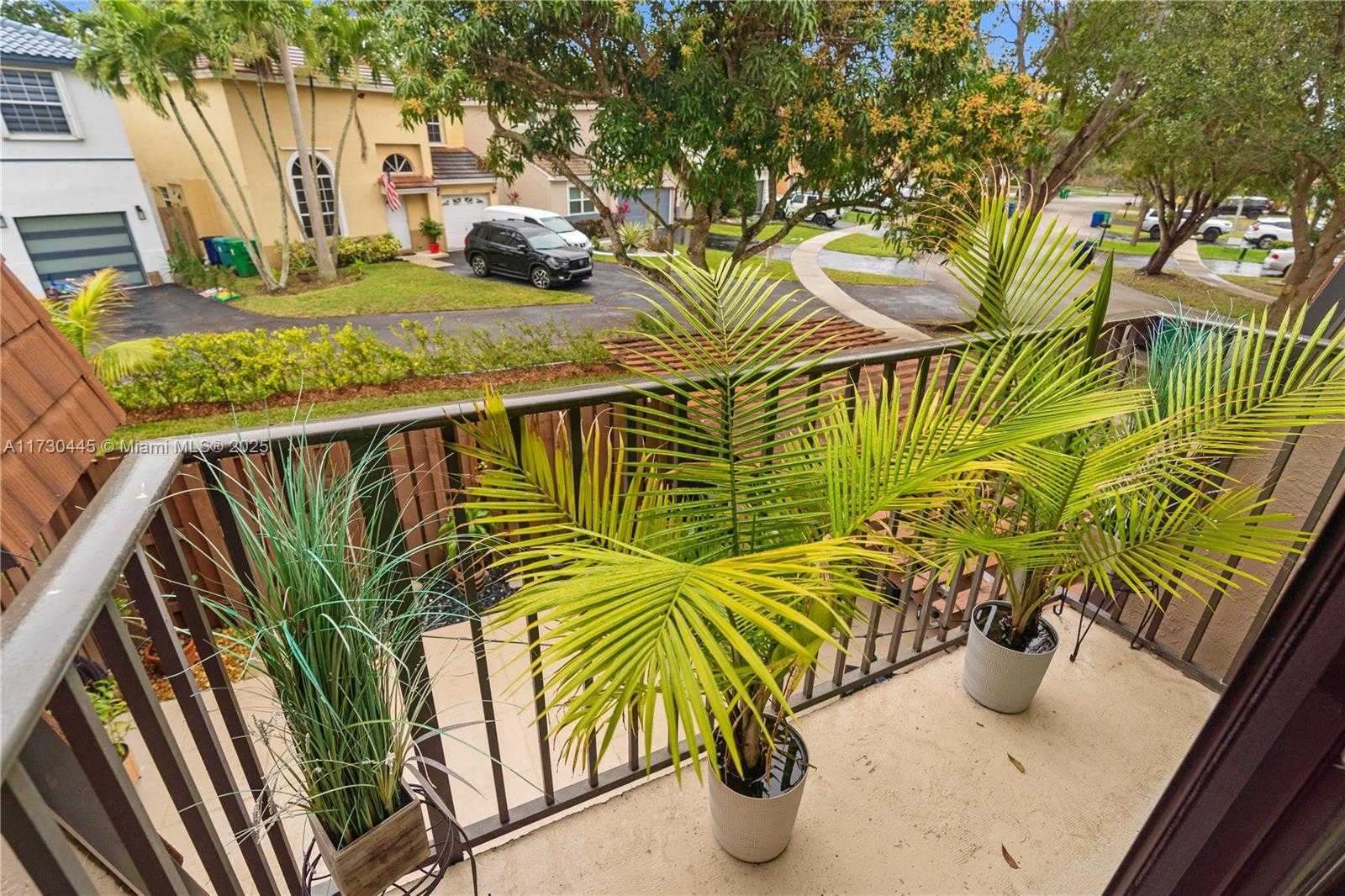 Small Image of 4084 FOREST HILL DR #4084, Cooper City Number 35