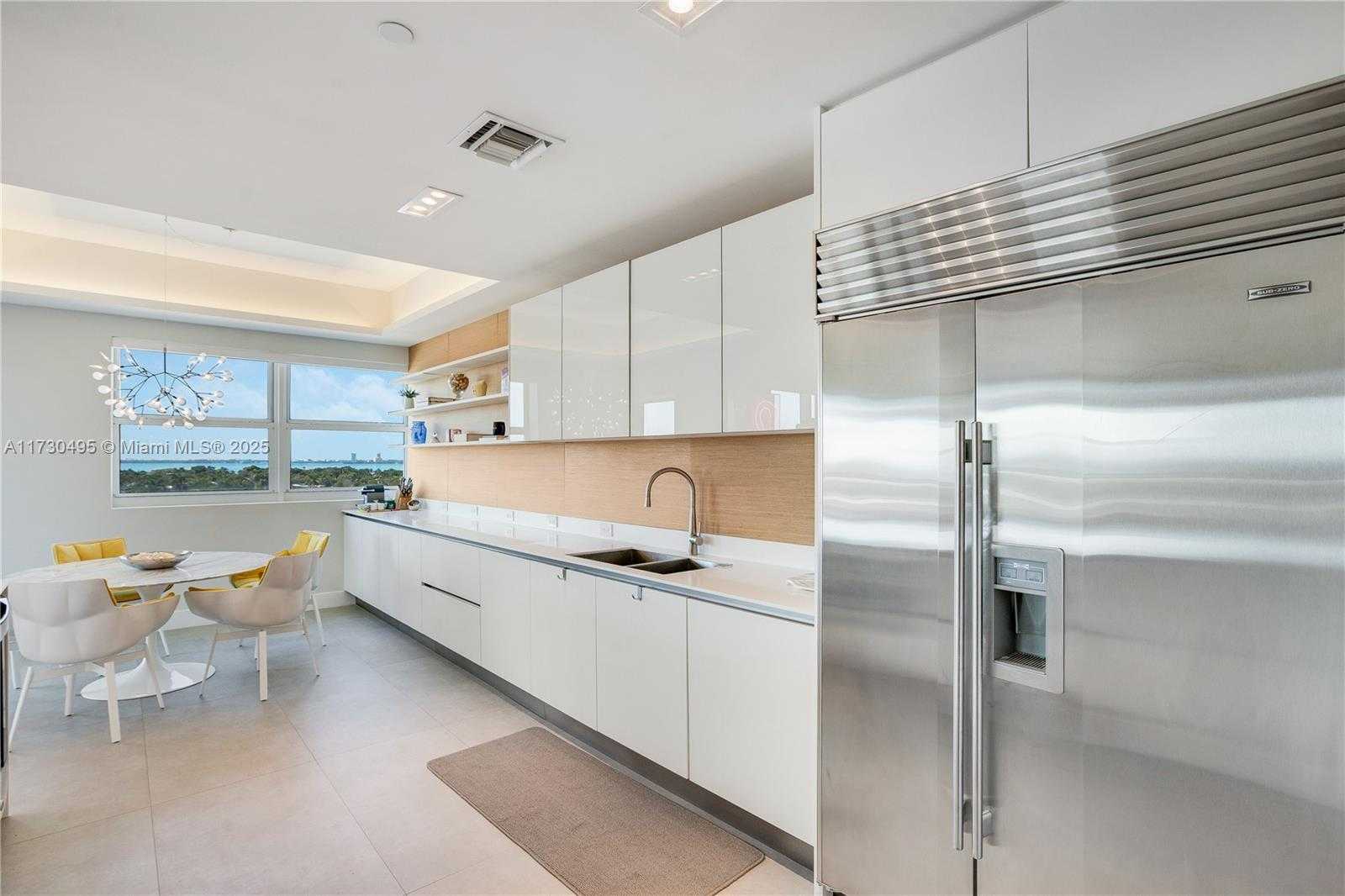 Small Image of 6103 SOUTH AQUA AVE #905, Miami Beach Number 12
