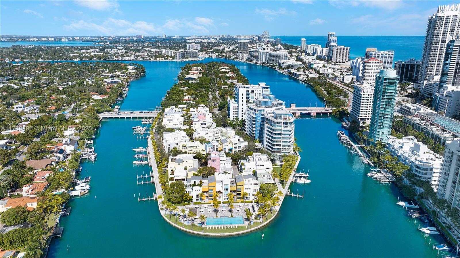 Small Image of 6103 SOUTH AQUA AVE #905, Miami Beach Number 2