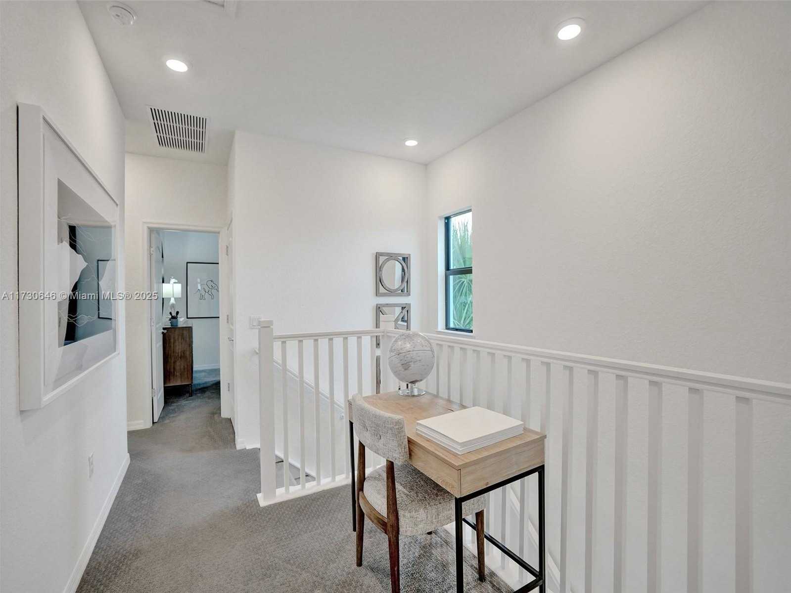 Small Image of 2343 ROLLINGWOOD CT, Oakland Park Number 22