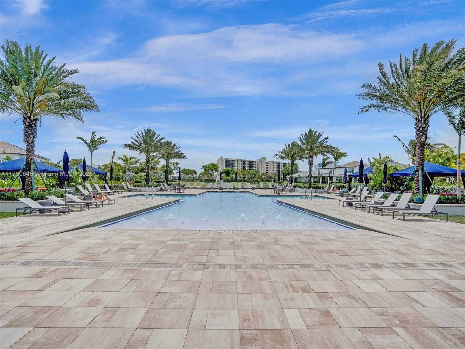 Small Image of 2343 ROLLINGWOOD CT, Oakland Park Number 28