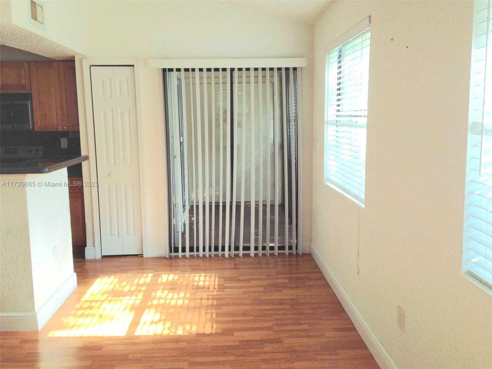 Small Image of 15689 SOUTH WEST 106TH LN #702, Miami Number 10