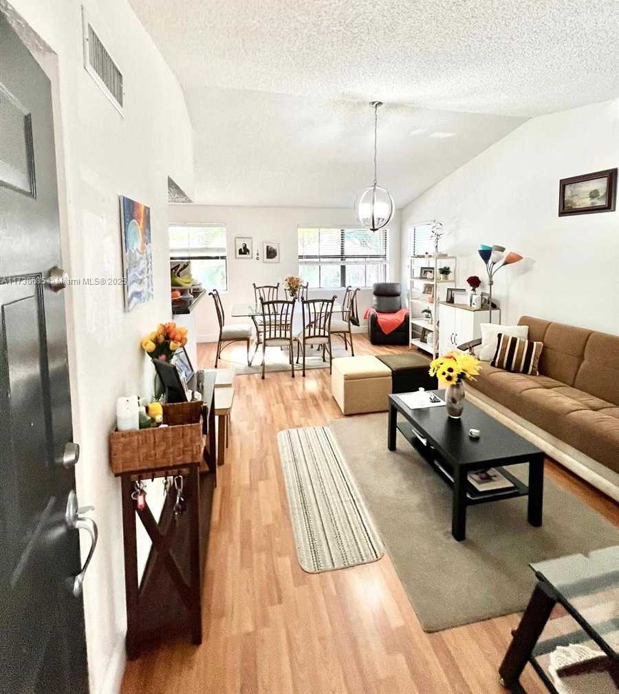 Small Image of 15689 SOUTH WEST 106TH LN #702, Miami Number 25