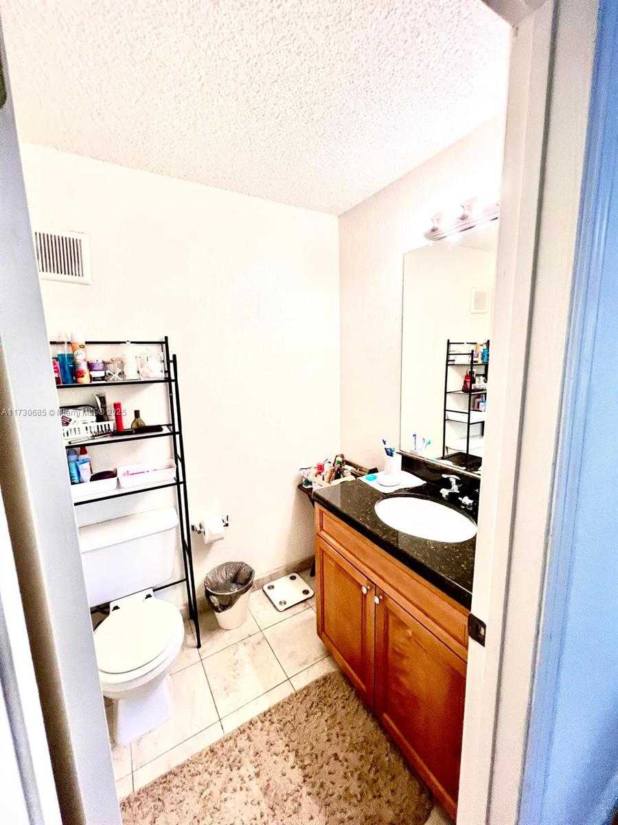 Small Image of 15689 SOUTH WEST 106TH LN #702, Miami Number 29