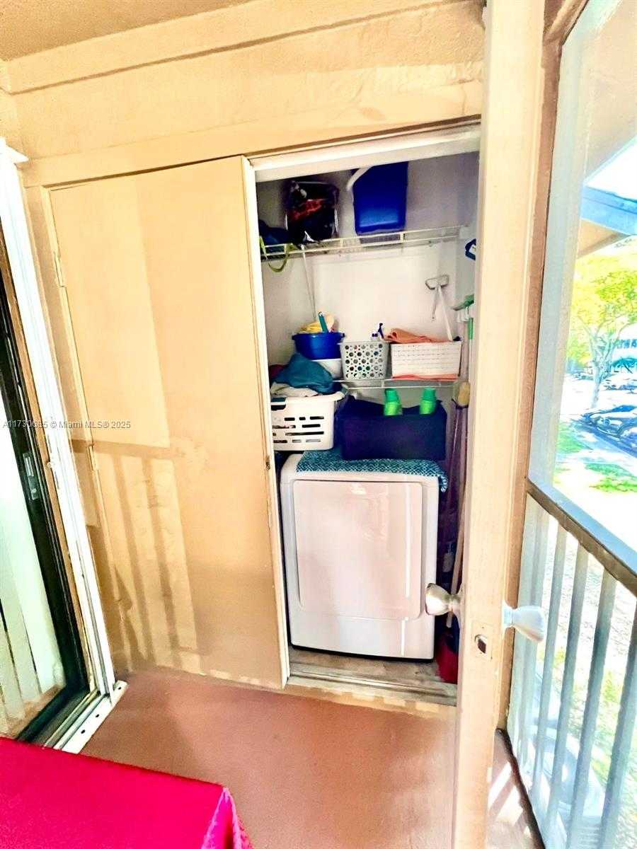 Small Image of 15689 SOUTH WEST 106TH LN #702, Miami Number 36