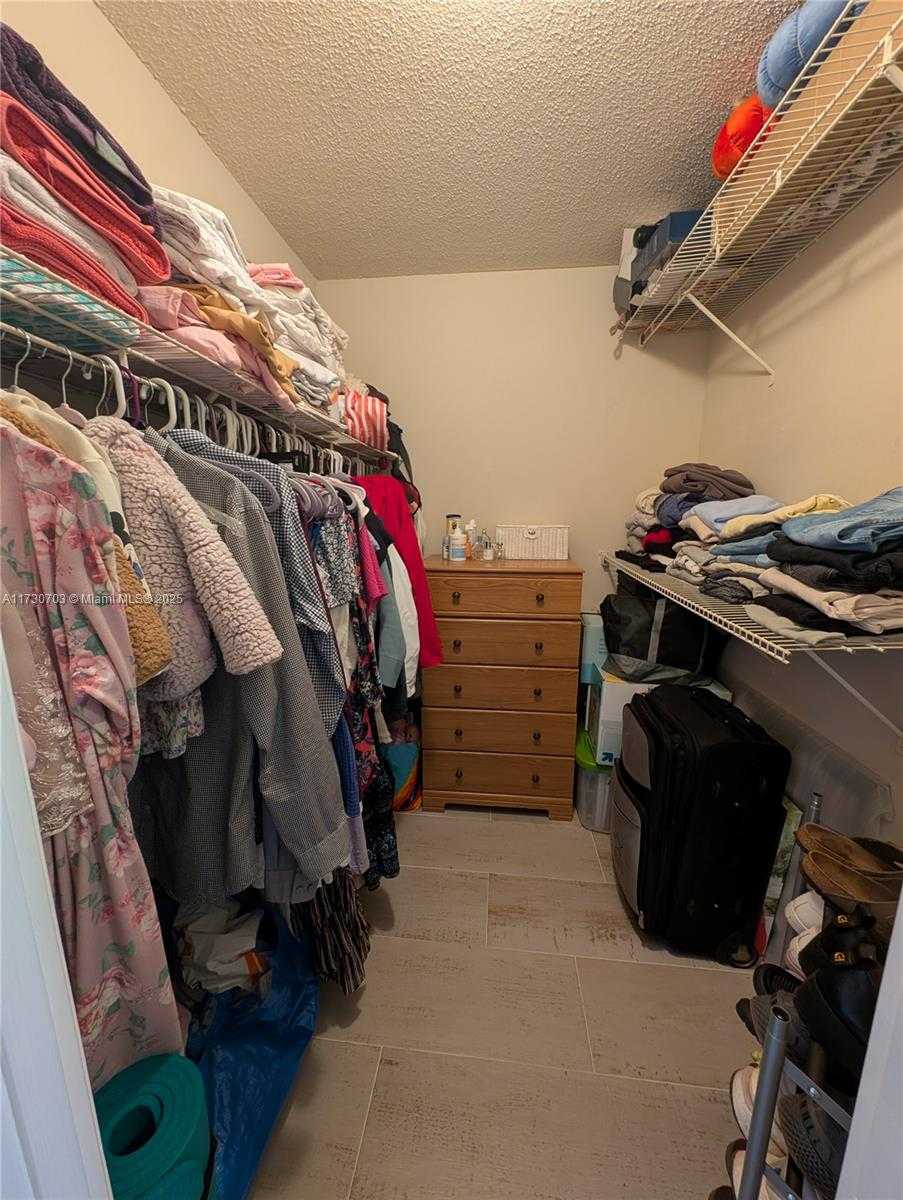 Small Image of 1750 NORTH EAST 191ST ST #418-3, Miami Number 11