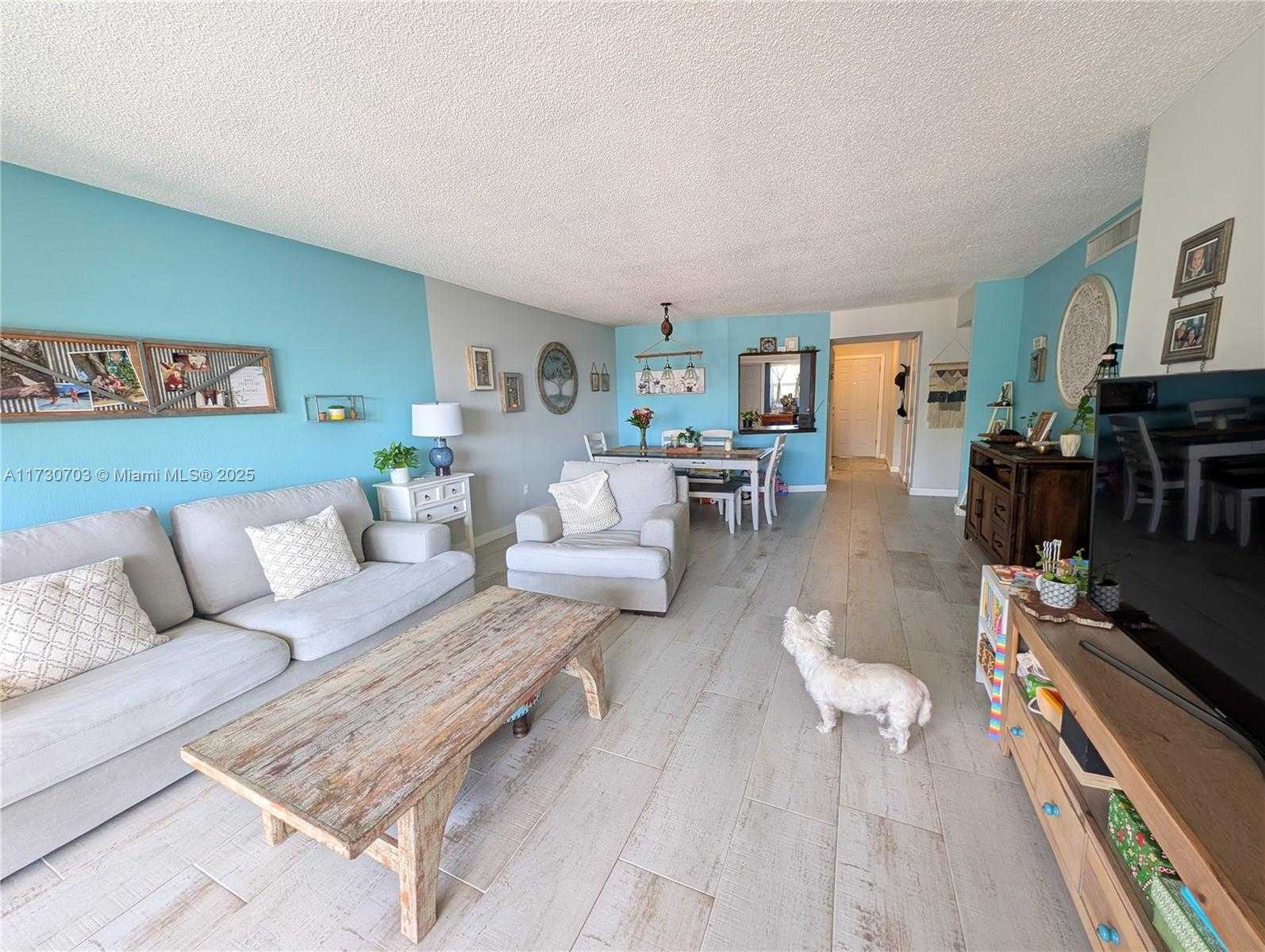 Small Image of 1750 NORTH EAST 191ST ST #418-3, Miami Number 26
