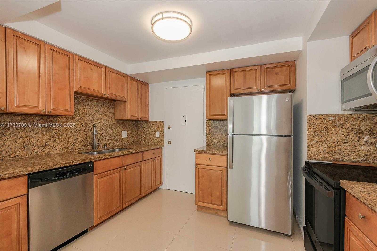 Small Image of 3505 SOUTH OCEAN DR #1411, Hollywood Number 14