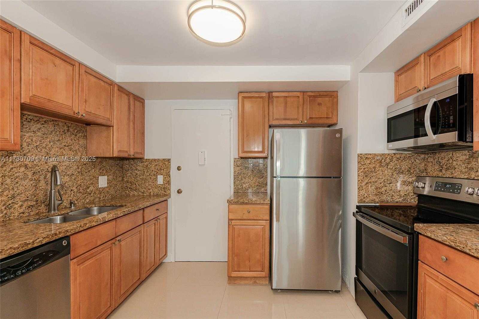 Small Image of 3505 SOUTH OCEAN DR #1411, Hollywood Number 15