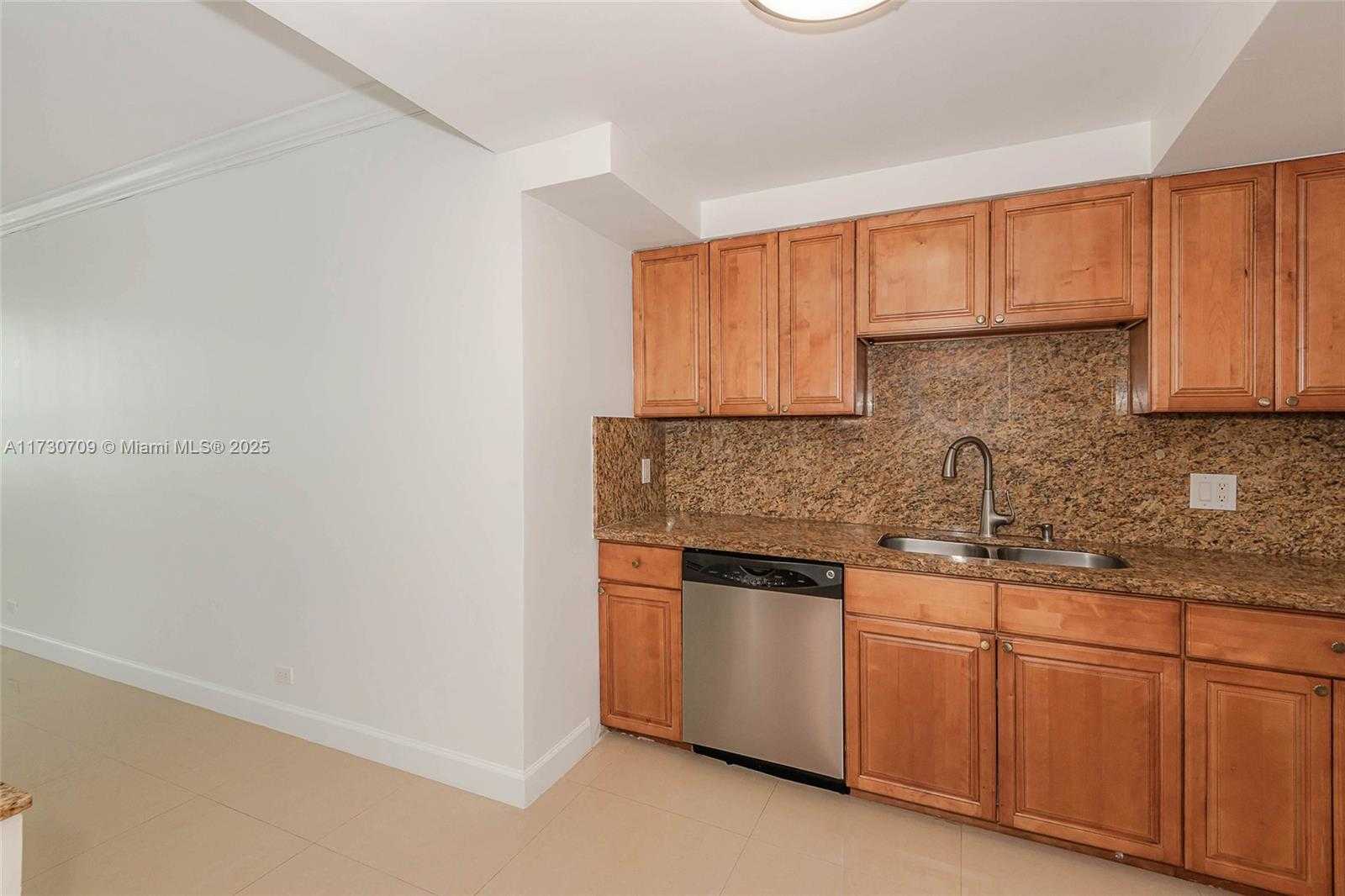 Small Image of 3505 SOUTH OCEAN DR #1411, Hollywood Number 17