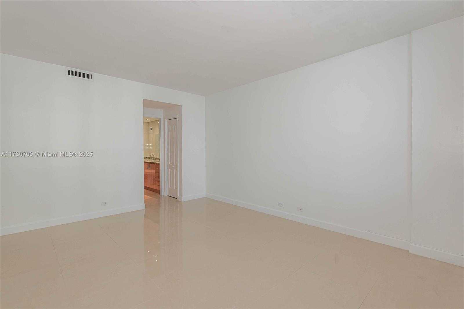Small Image of 3505 SOUTH OCEAN DR #1411, Hollywood Number 22