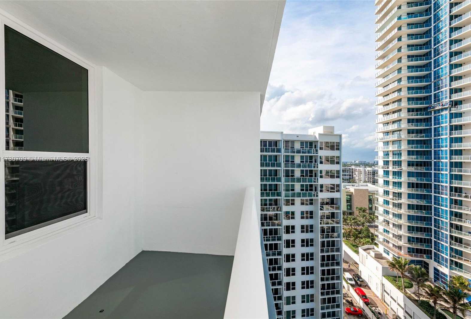 Small Image of 3505 SOUTH OCEAN DR #1411, Hollywood Number 29