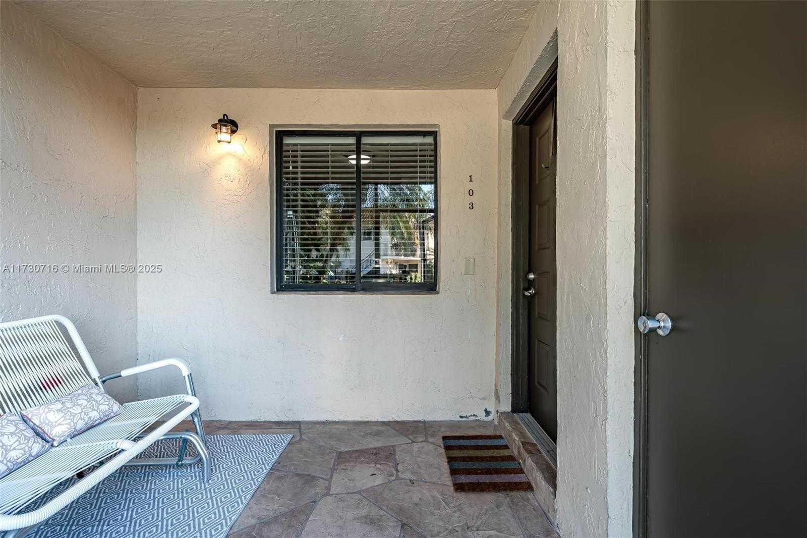 Small Image of 16431 BLATT BLVD #103, Weston Number 20