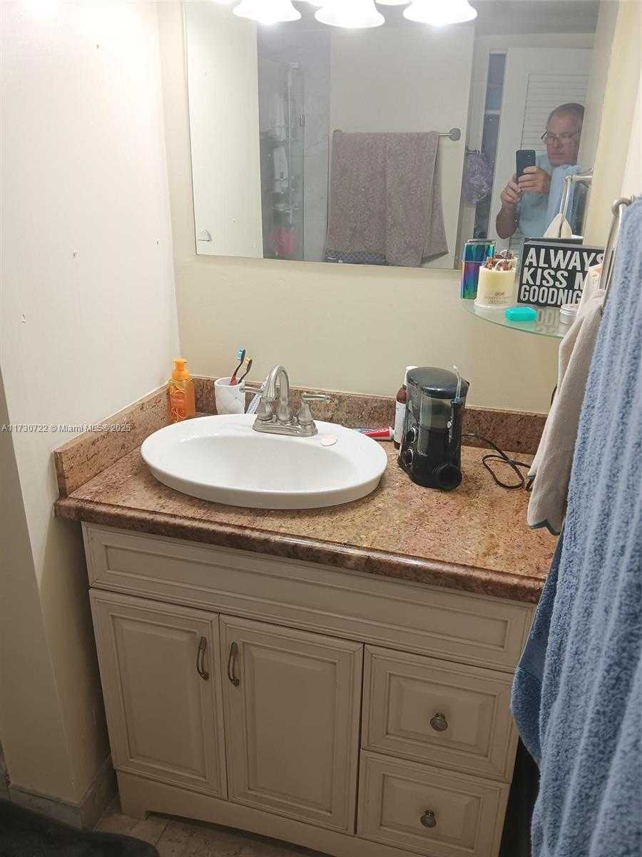 Small Image of 3703 NORTH EAST 166TH ST #709, North Miami Beach Number 16