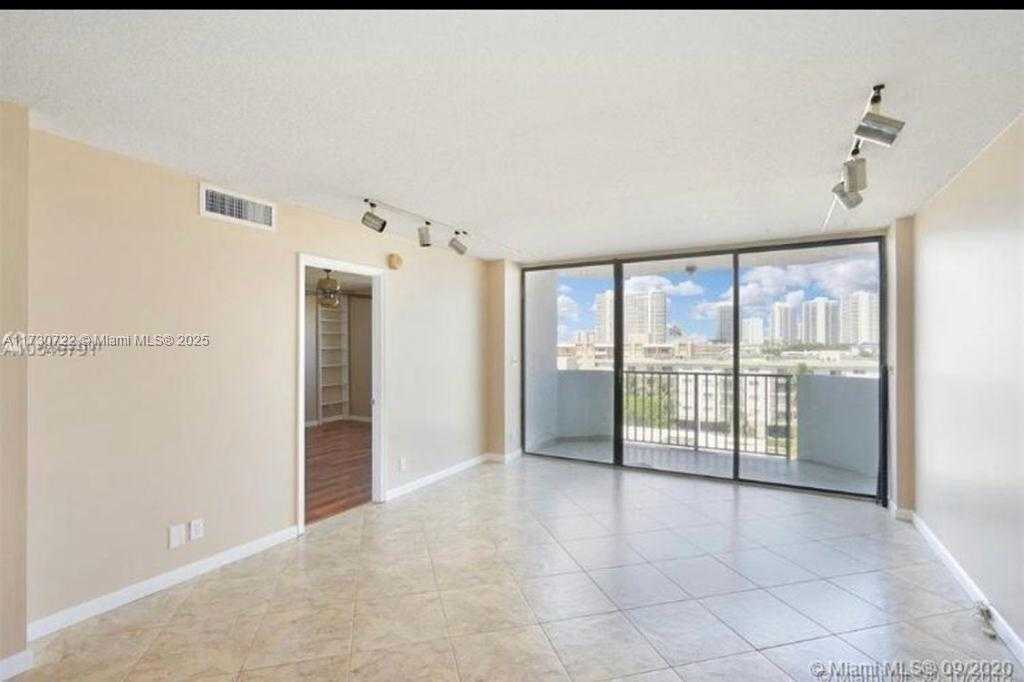 Small Image of 3703 NORTH EAST 166TH ST #709, North Miami Beach Number 7