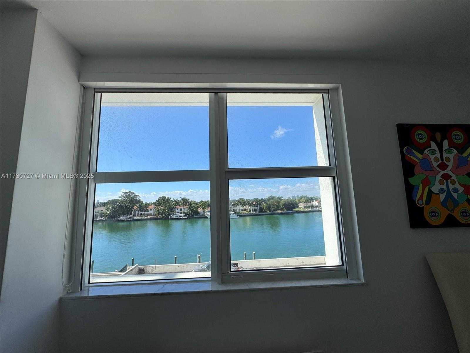 Small Image of 5750 COLLINS AVE #4F, Miami Beach Number 18
