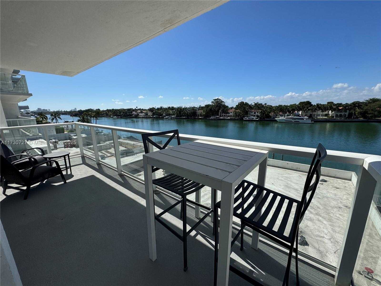 Small Image of 5750 COLLINS AVE #4F, Miami Beach Number 3