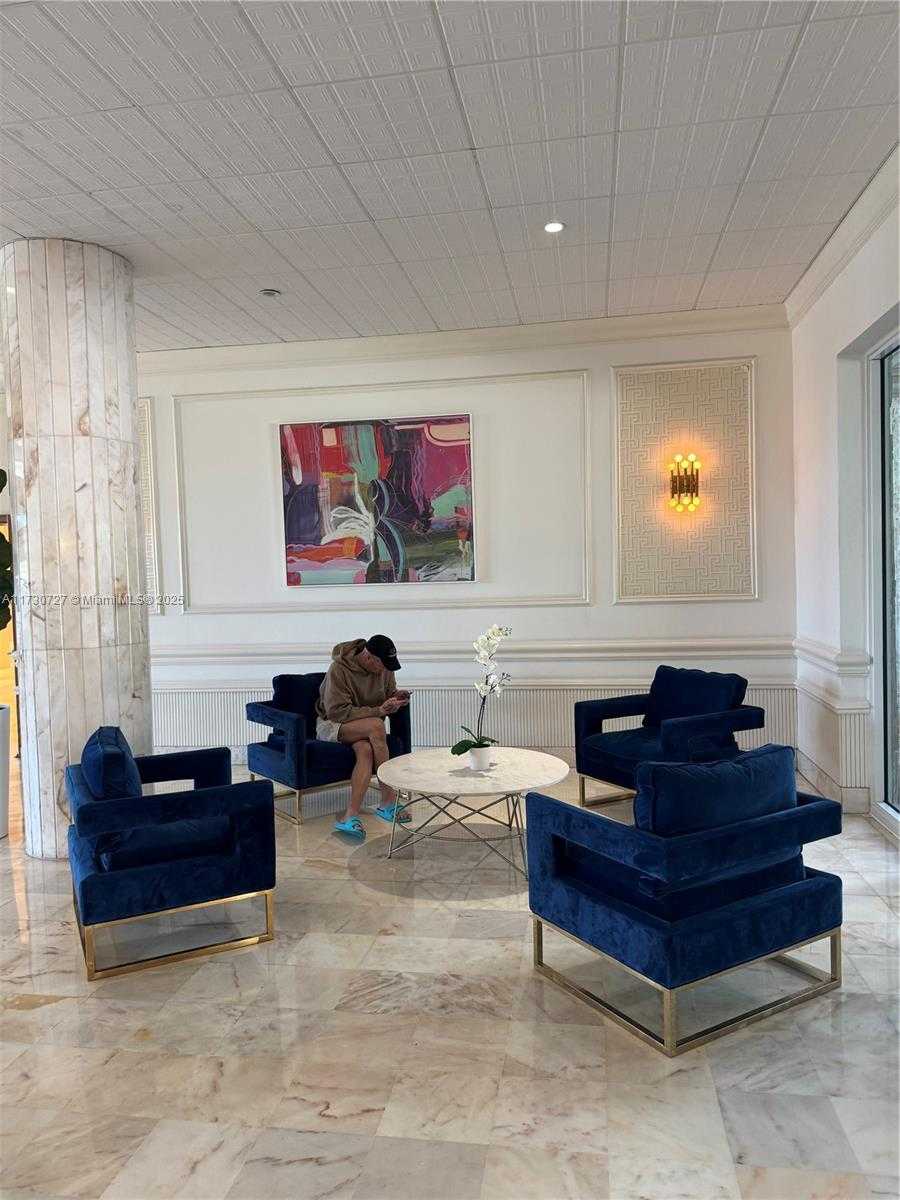 Small Image of 5750 COLLINS AVE #4F, Miami Beach Number 31