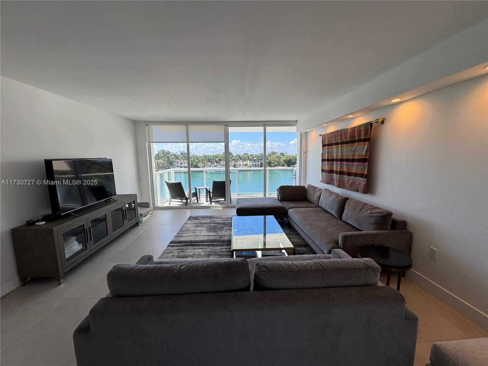 Small Image of 5750 COLLINS AVE #4F, Miami Beach Number 8