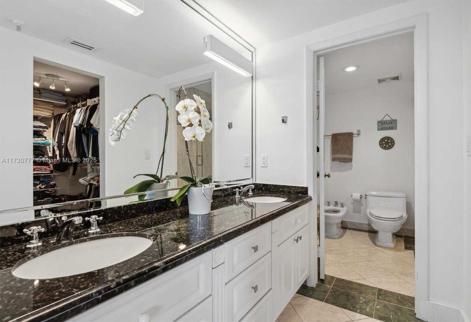 Small Image of 410 POINCIANA DR #1715, Sunny Isles Beach Number 13