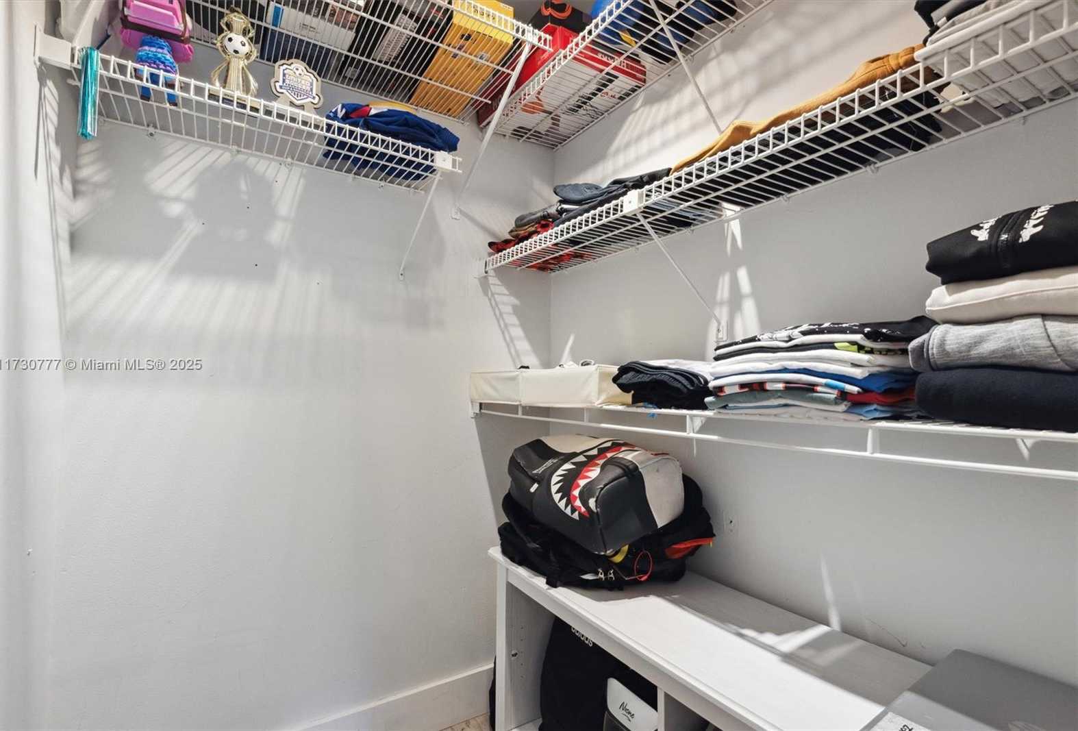 Small Image of 410 POINCIANA DR #1715, Sunny Isles Beach Number 17
