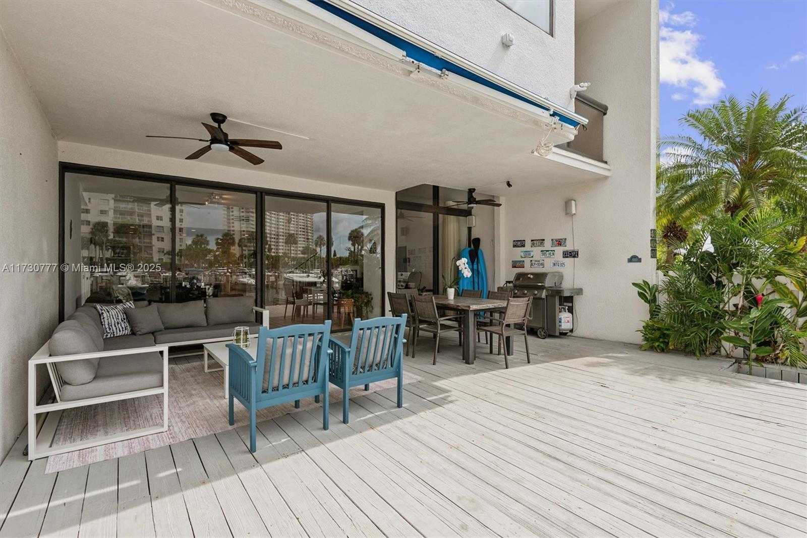 Small Image of 410 POINCIANA DR #1715, Sunny Isles Beach Number 25
