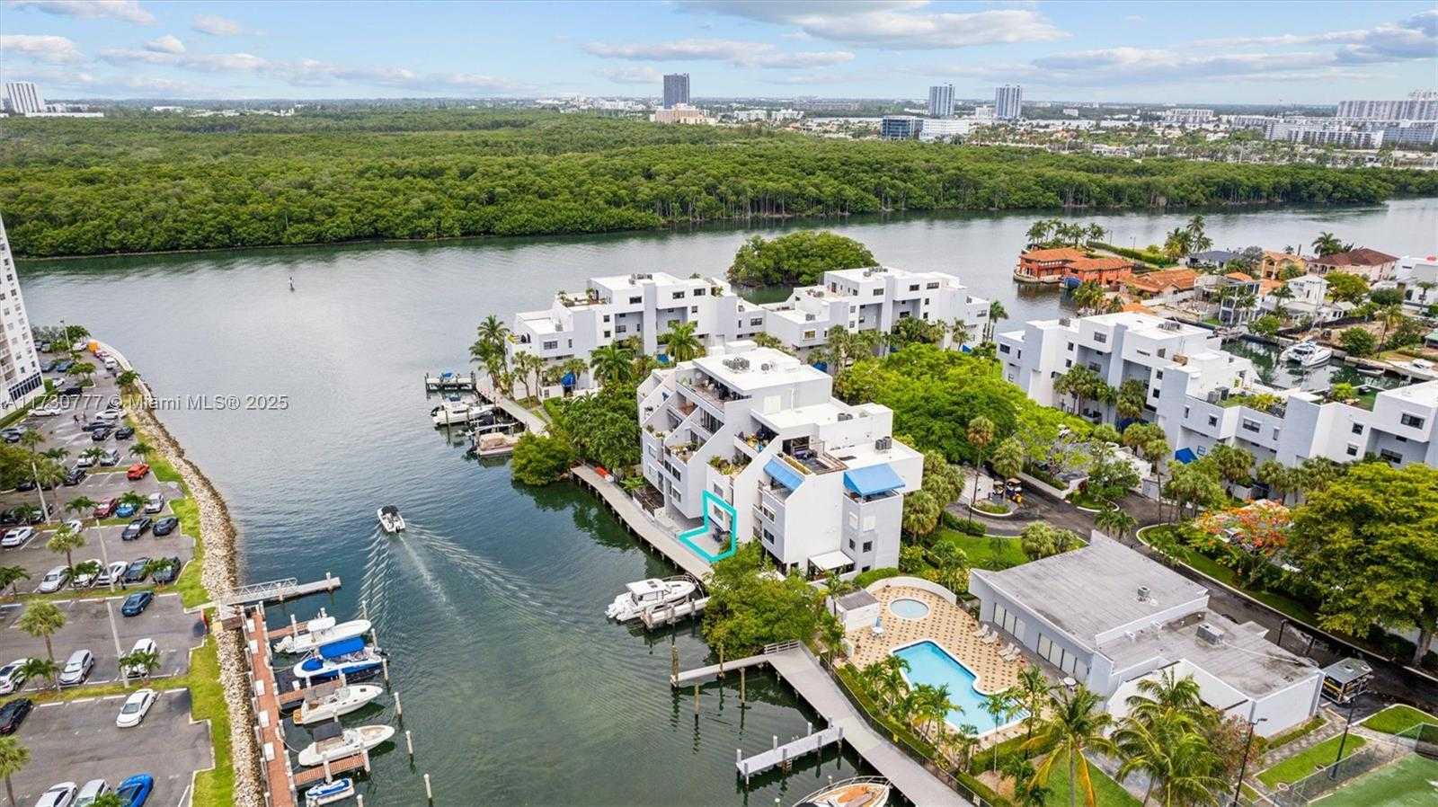 Small Image of 410 POINCIANA DR #1715, Sunny Isles Beach Number 39