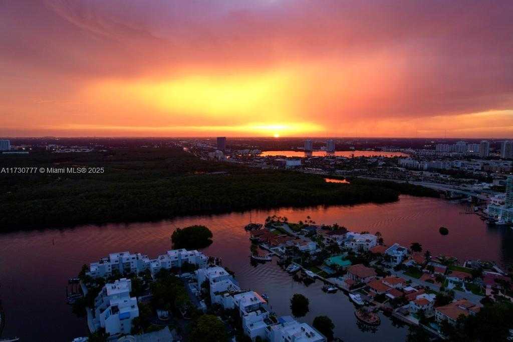 Small Image of 410 POINCIANA DR #1715, Sunny Isles Beach Number 40