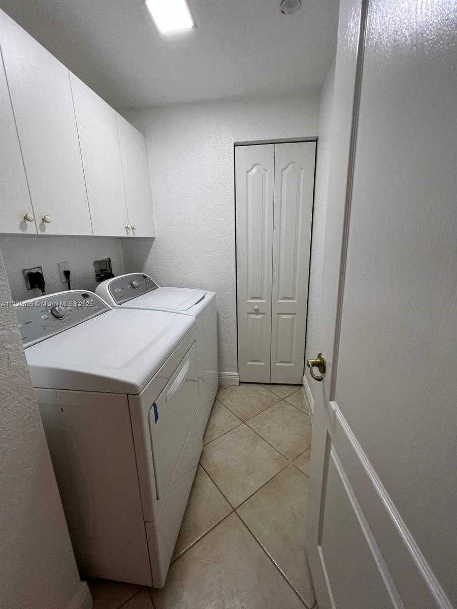 Small Image of 10710 NORTH WEST 66TH ST #111, Doral Number 12