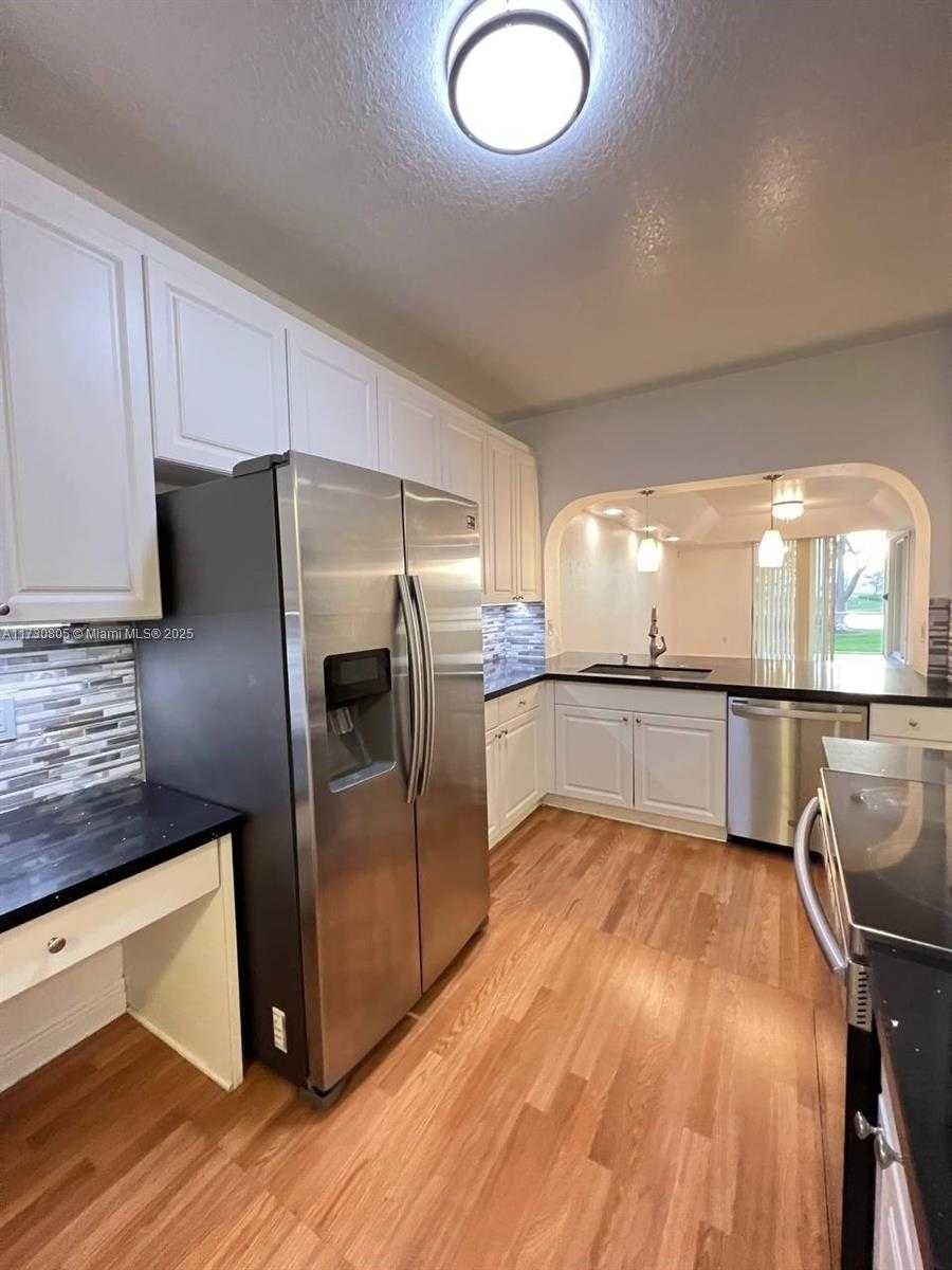 Small Image of 10710 NORTH WEST 66TH ST #111, Doral Number 18
