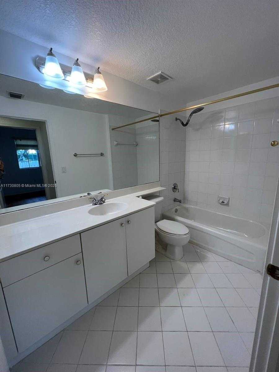 Small Image of 10710 NORTH WEST 66TH ST #111, Doral Number 26