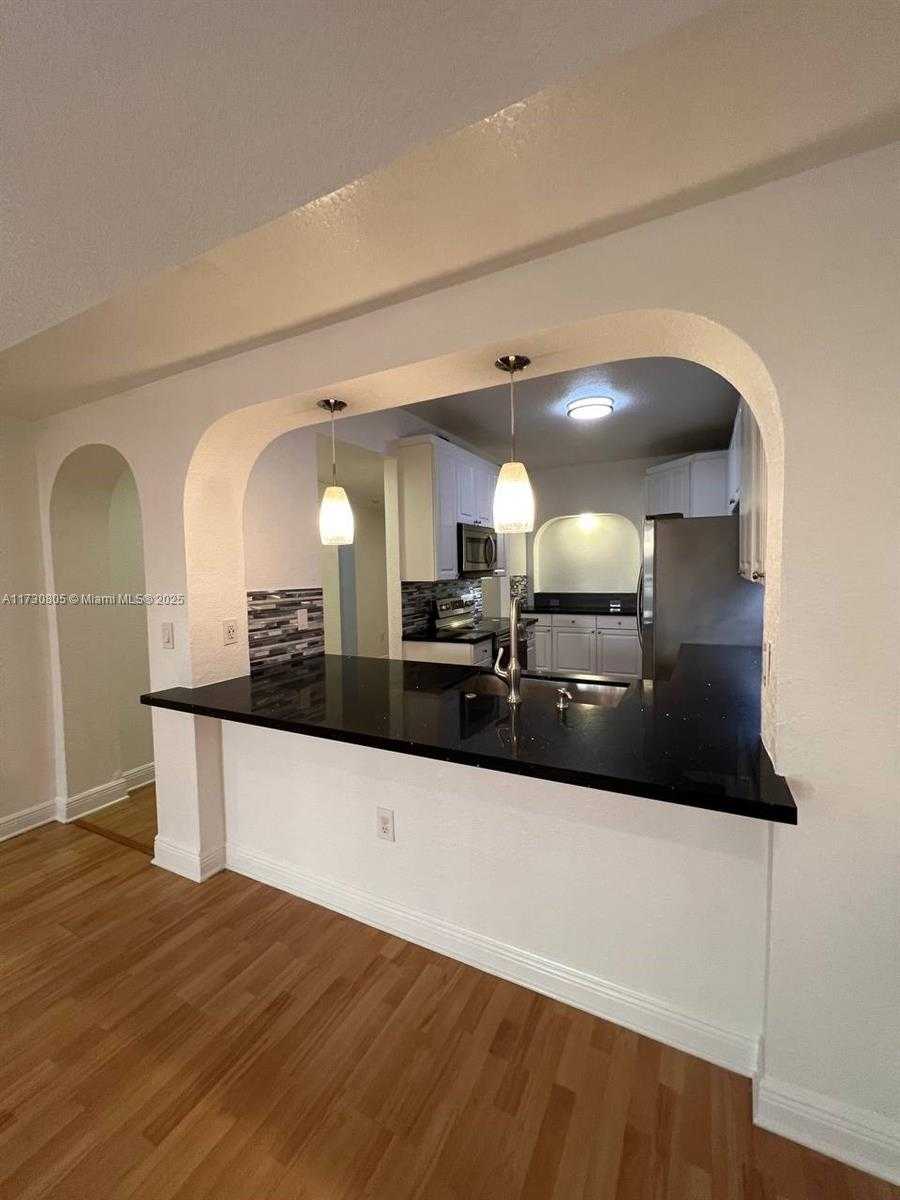 Small Image of 10710 NORTH WEST 66TH ST #111, Doral Number 5