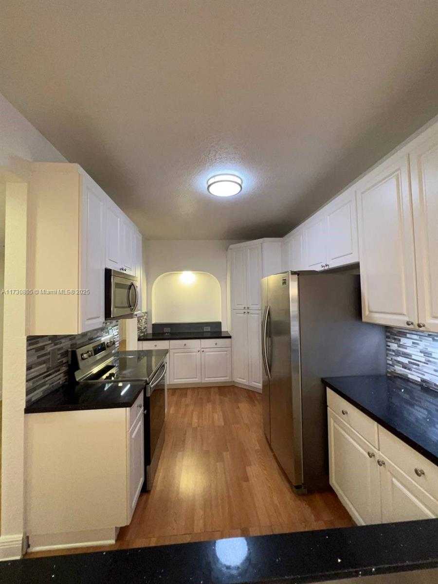 Small Image of 10710 NORTH WEST 66TH ST #111, Doral Number 8