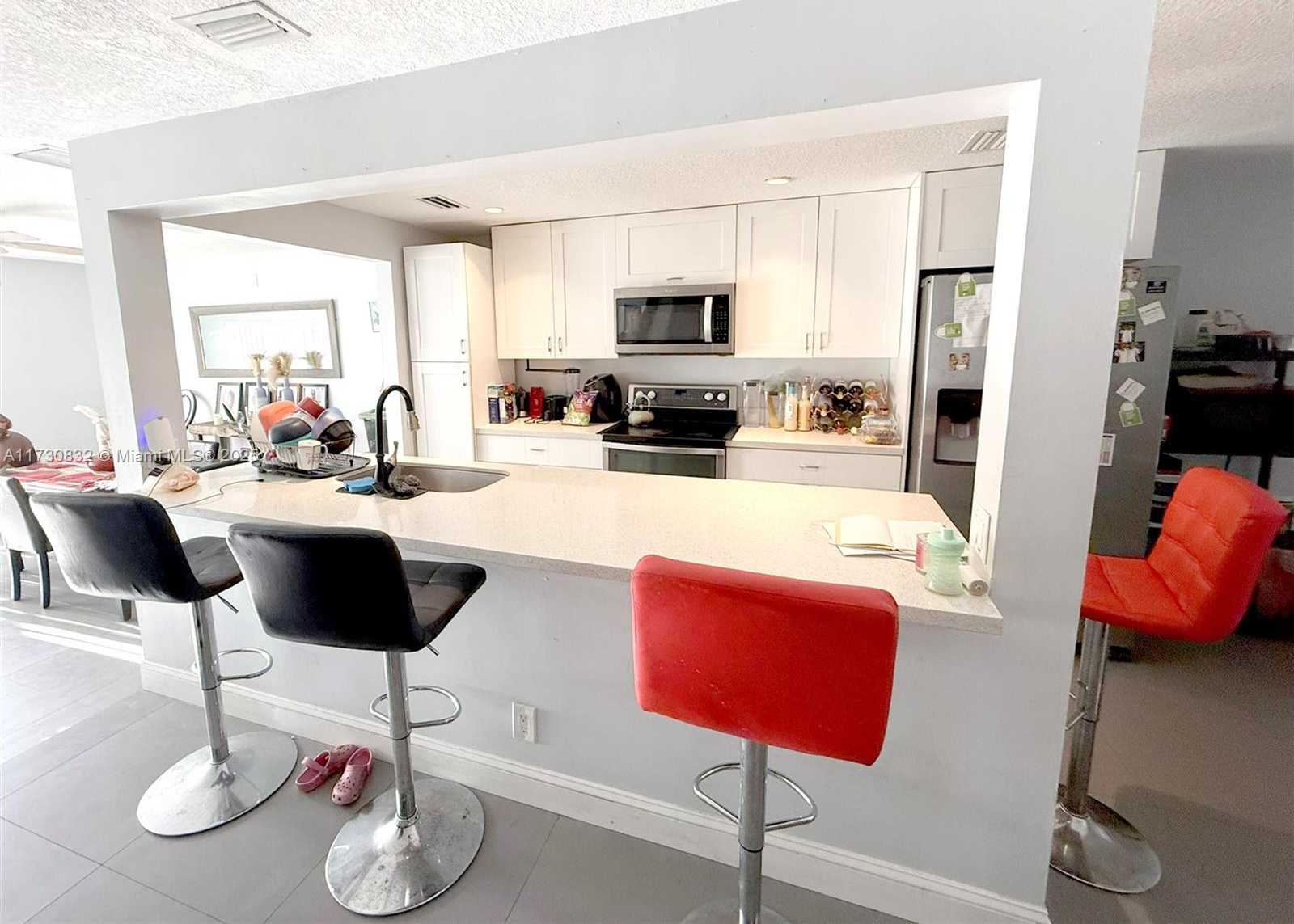 Small Image of 8209 NORTH WEST 8TH ST #1, Plantation Number 4