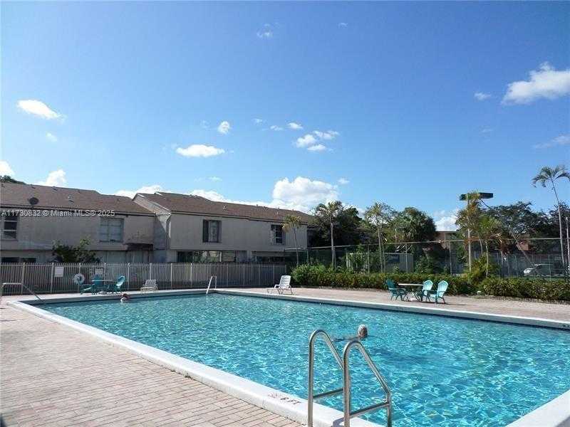 Small Image of 8209 NORTH WEST 8TH ST #1, Plantation Number 9