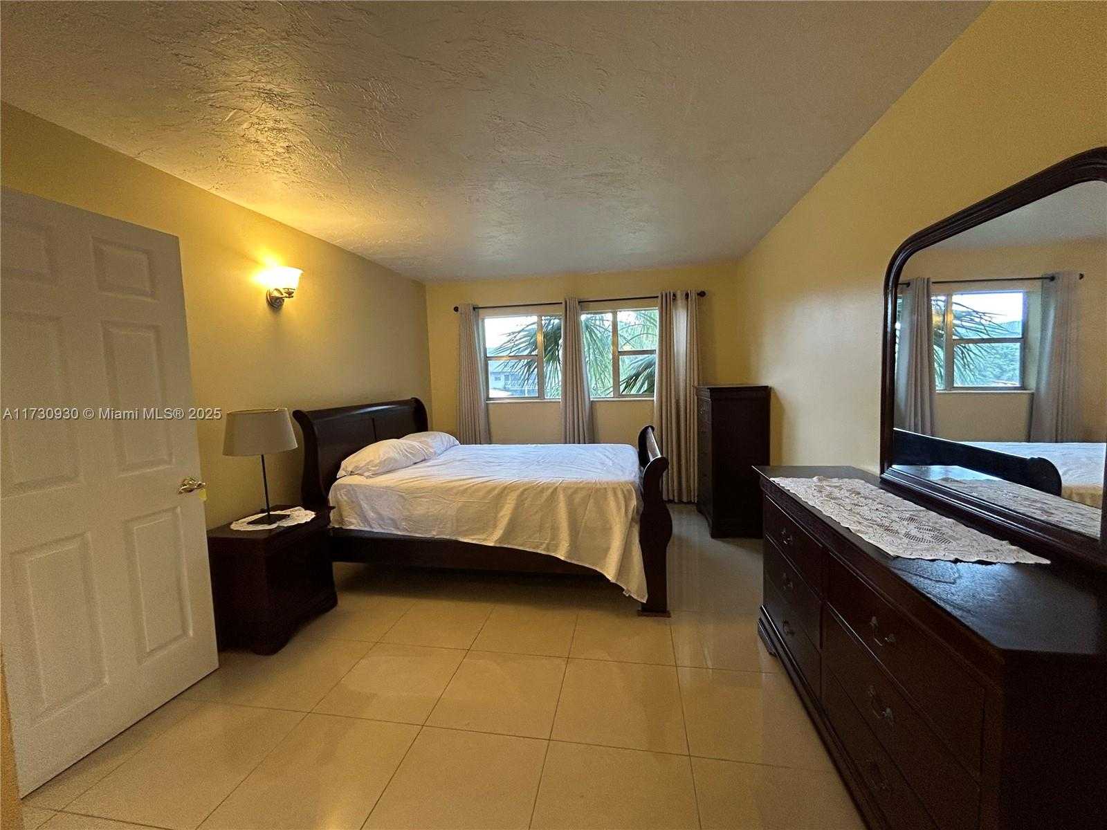 Small Image of 250 LAYNE BLVD #213, Hallandale Beach Number 25