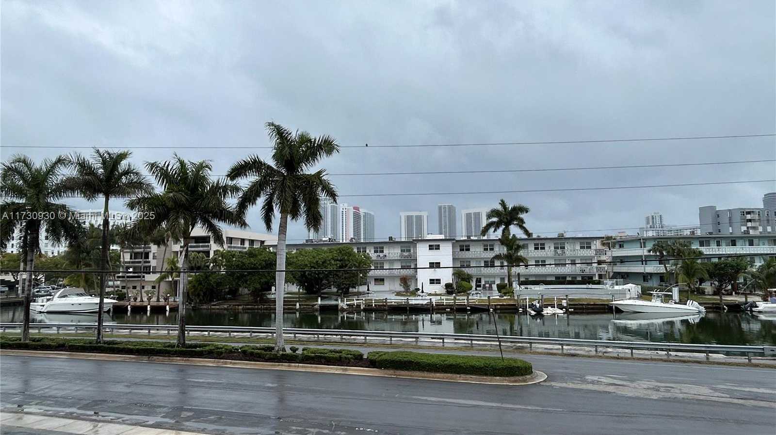 Small Image of 250 LAYNE BLVD #213, Hallandale Beach Number 7
