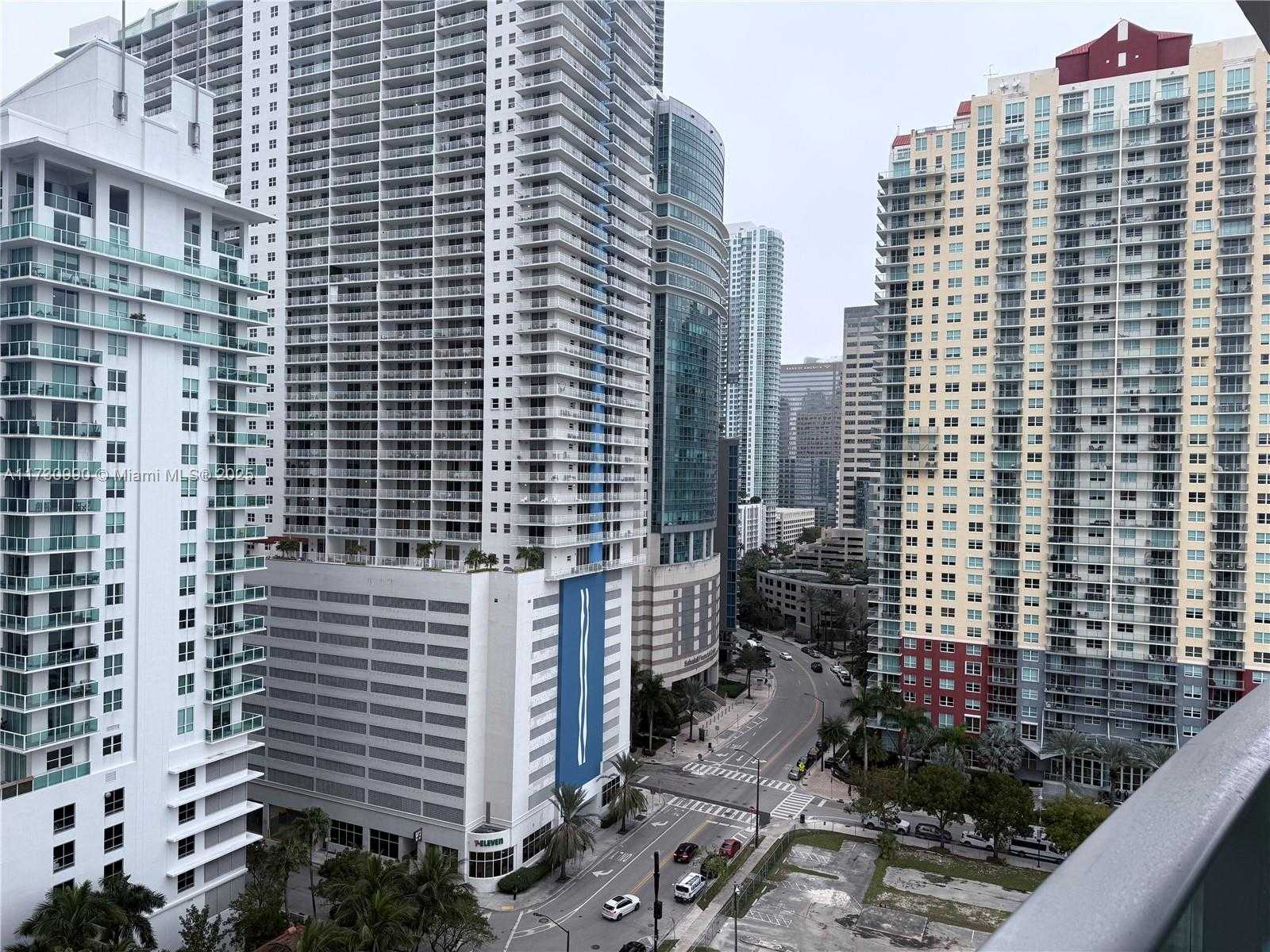 Small Image of 1331 BRICKELL BAY DR #1602, Miami Number 13