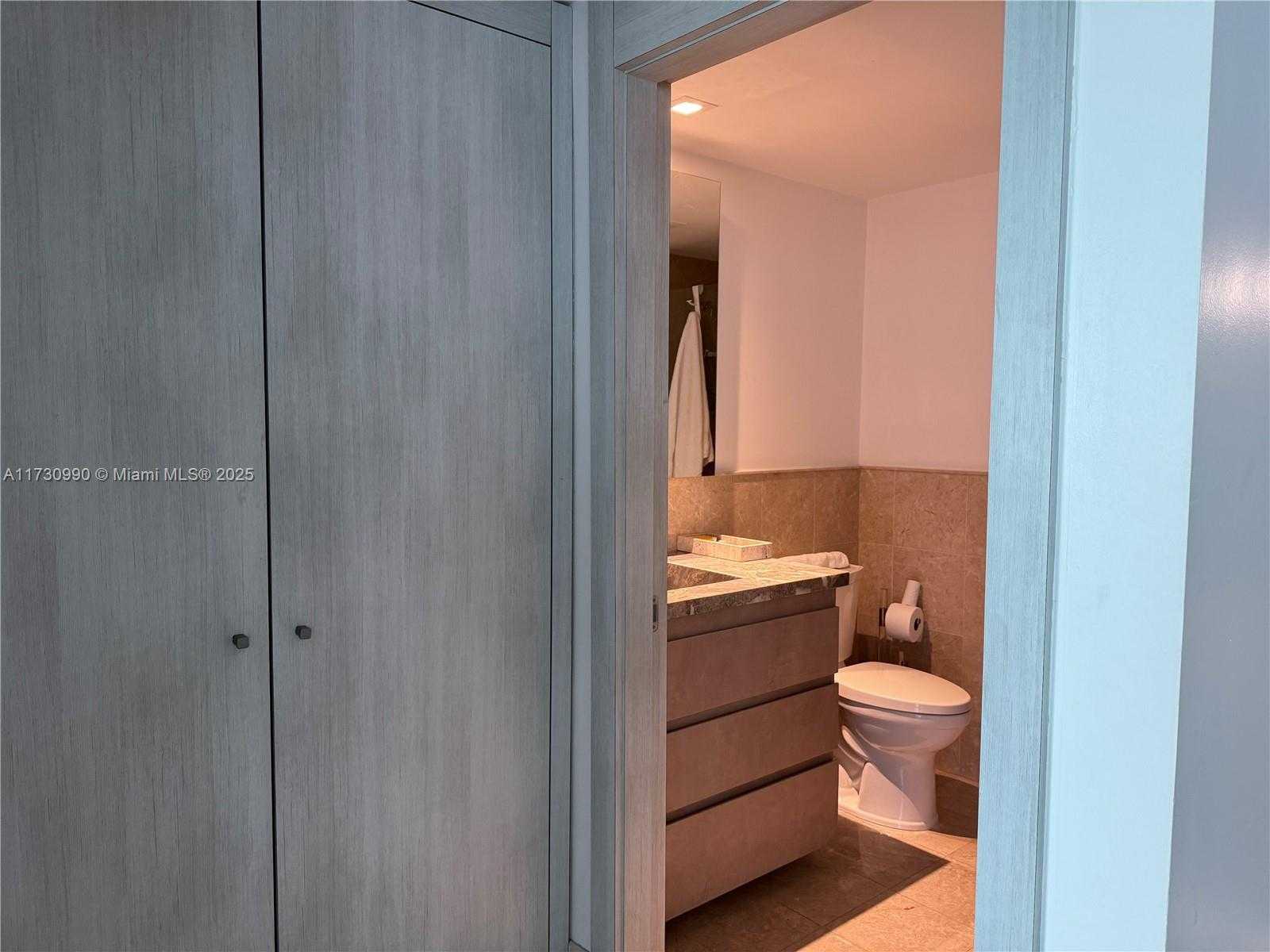 Small Image of 1331 BRICKELL BAY DR #1602, Miami Number 17